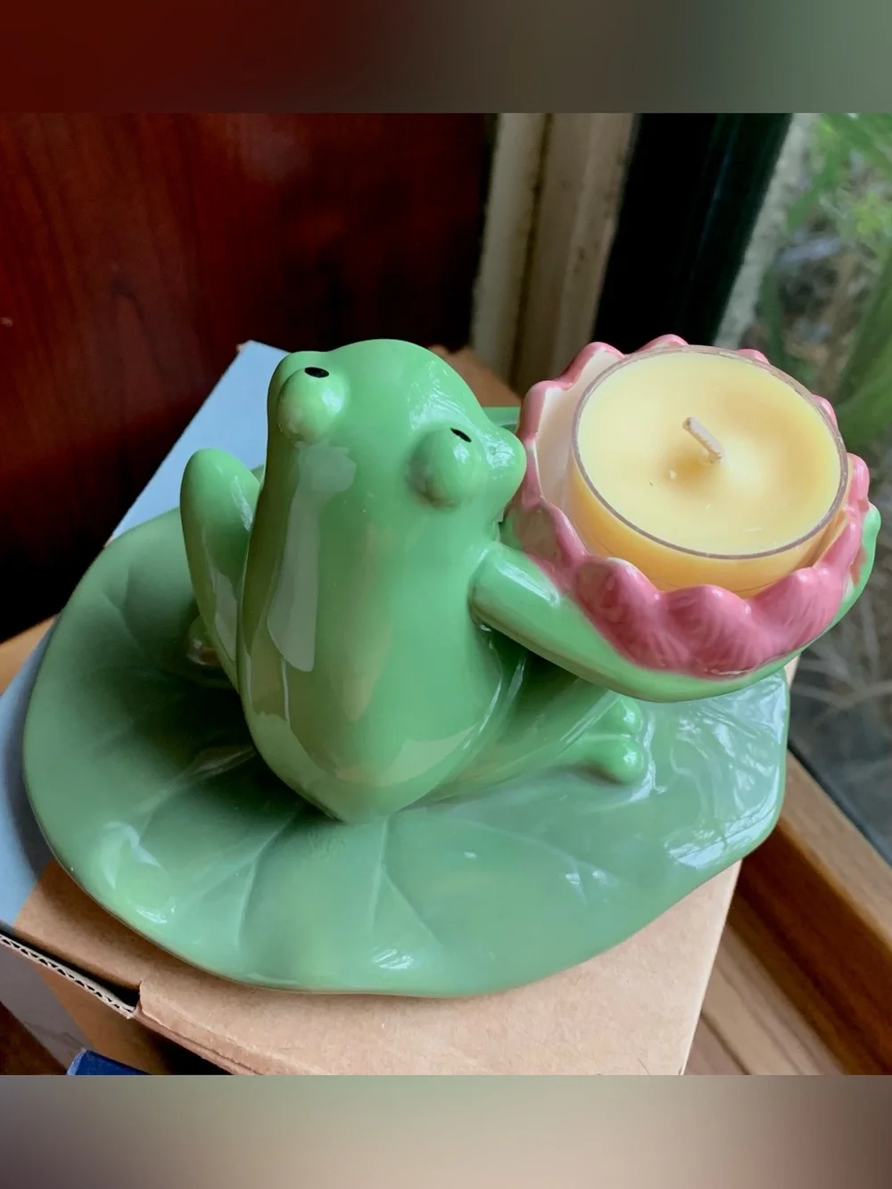 Frog Tealight Holder w/Tealights
